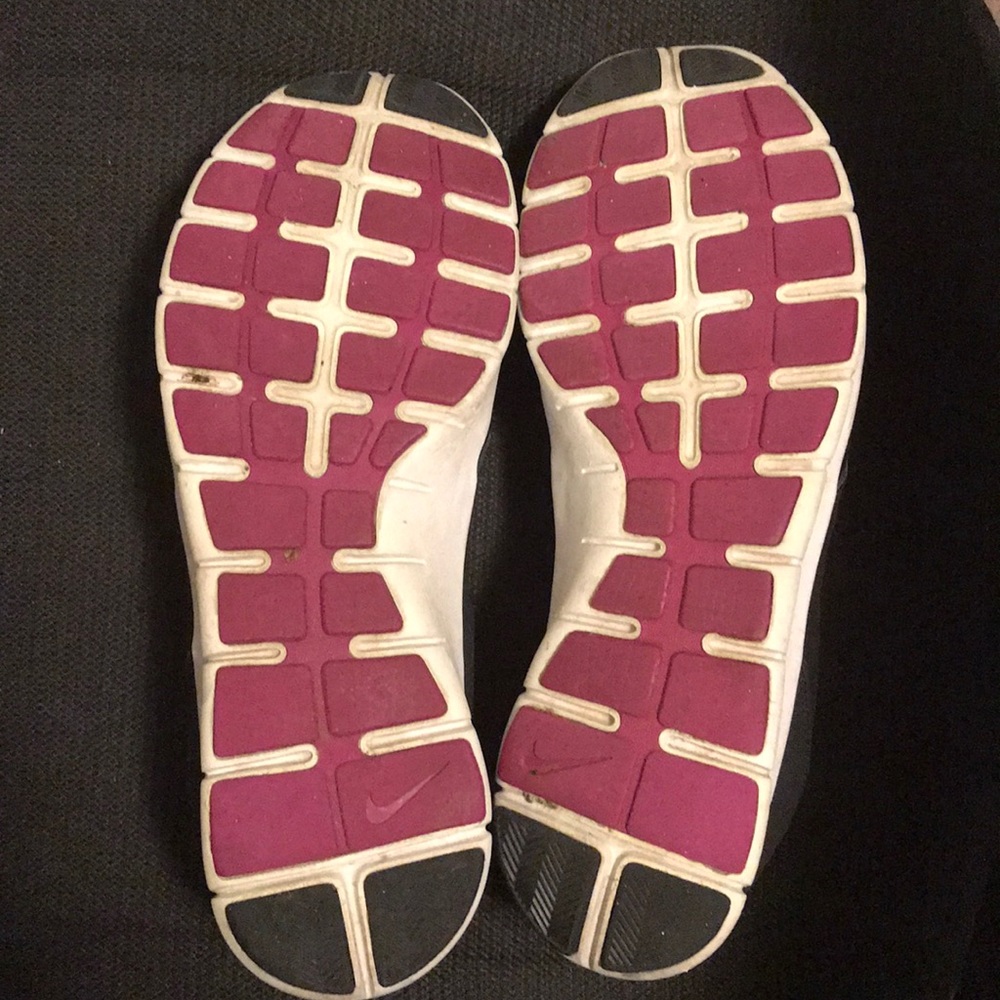 Women’s shoes - Picture 2 of 2